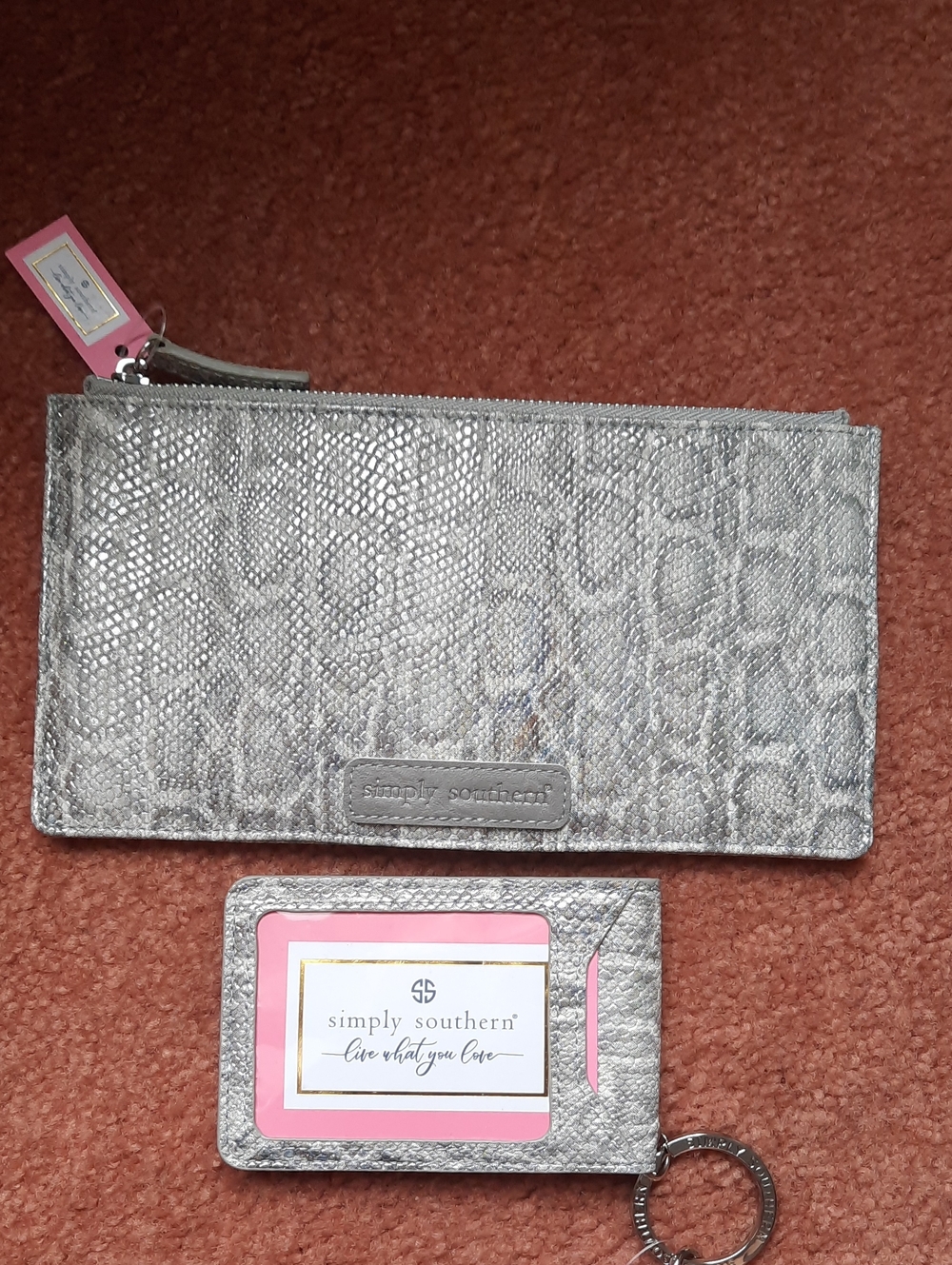 Simply Southern Silver Metallic Wristlet and Cardholder Set